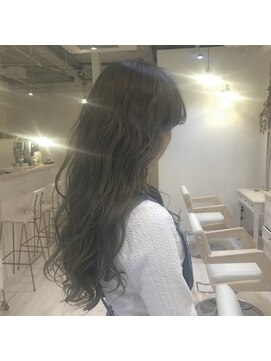 ヘアーアンドメイク キュアー(hair&make cure) 透明感カラー☆