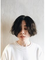 ファミリィ (PHAMILEE) くせ毛とスタイリングで作るリラックスボブ