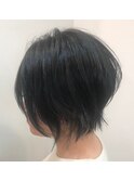 小顔前下がりショートボブ