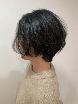 アーカイブ(archive) 短すぎないショートボブ『archive』黒髪風ブルーアッシュ