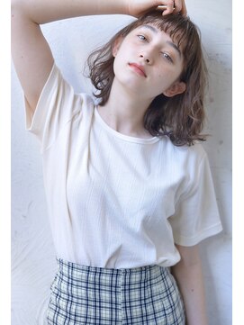 ロイジー(roijir) roijirイルミナインナーカラーxスパイラルxセンシュアルショート