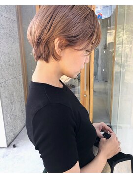 クレヘアー(CLE' HAIR) ベージュ 大人ハンサムショート