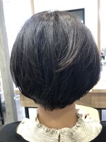 ビースリー ロア&nbsp;艶感ボブ 2021/4/29