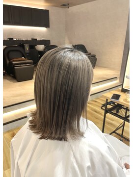 アフィネ ヘアライフデザイン(Affiner HAIR LIFE DESIGN) 大人可愛い♪グレージュカラー^^