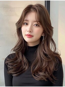 ブロウ ネックス ザ サロン 表参道(VLOW nex the salon)の写真/小顔叶う顔周りのレイヤーカットが得意なstylist多数在籍*女性らしさたっぷりの韓国風style*[表参道駅]