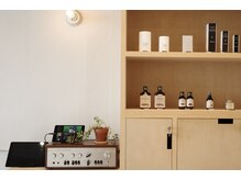 エス ヘアサロン キタハマ(S kitahama)の雰囲気（明るい店内でリラックスしてお過ごしください。）