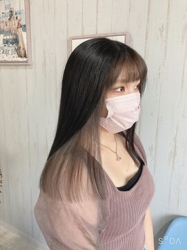 ロア 熊本(LOA) ハイトーンミルクティーベージュ　インナーカラー