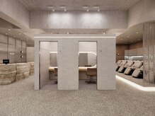 落ち着いた半個室で周りを気にせずゆっくりとお過ごし頂けます。