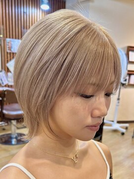 ブリッツ レボ(BLITZ-REVO) 着物ヘア/ダークアッシュ/ミディアムレイヤーカット/柏駅