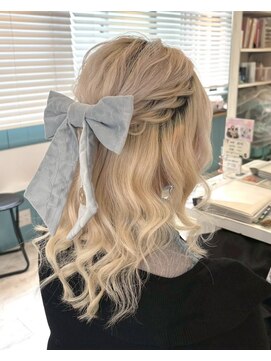 ケイティ(Keity) おリボンハーフアップ