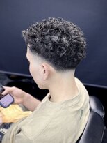ルーツ(ROOTS) テーパーフェード×ピンパーマ