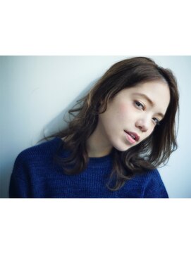 リッカ(RICCA) 【RICCA】自然体ミディーはリラックス・透明感が大事 / サイトウ