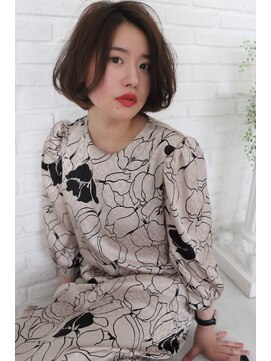 アヘッド(ahead) オフェロボブ