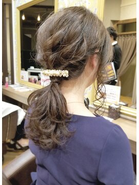 ウノプリール 京橋店(uno pulir) 【unopulir小林】およばれ二次会編み込みローポニー