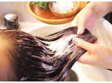 【選べる3種のスパ】　髪に潤いを徹底注入★リッチヘアスパ