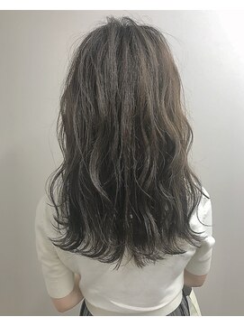 ラフィスヘアー ノア 上新庄店(La fith hair noa) ヌーディーベージュ