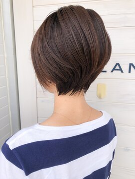 オーシャン(Ocean) ［OCEAN　Hair&Life]くせ毛ショート☆刈り上げ女子☆