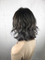 エン(en)&nbsp;ミディアムボブブルーmix