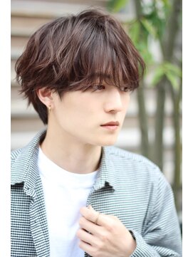 クーエフー(coo et fuu) 10代20代30代　波打ちパーマ　スパイラルミックス　短髪