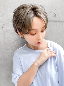 ギークス(GEEKS) 【GEEKS渋谷】アッシュベージュ/小顔ショート/春カラー/20代30代