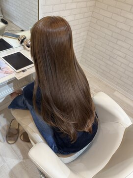 マーリャヘアー(mallia hair) レイヤースタイルレイヤーカットロングレイヤー小顔スタイル