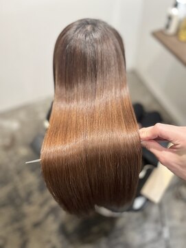 コーナー(CORNER) ブリーチ美髪矯正[縮毛矯正/美髪矯正/ブリーチ矯正]