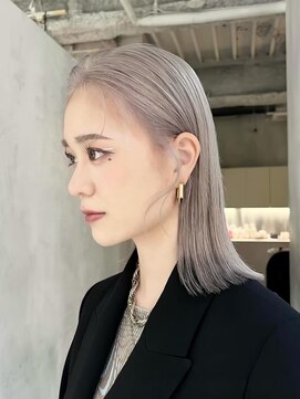 ソル ジングウマエ(SOL JINGUMAE) ミルクティーグレージュシルバーアッシュベージュカラーレイヤー