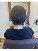 ショートボブ