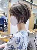 30代40代50代大人ショート髪型丸顔前髪なし似合わせ 安