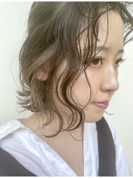 フラン バイ ケンジ(Flan by KENJE) ベージュ系インナーカラー