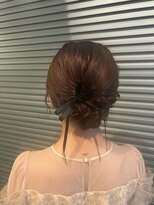 エッジ(EDGE) 大人可愛い黒リボンシニヨン