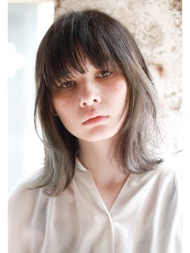 カライング(ing) 【+～ing】外国人風グレージュ 柔らかS line