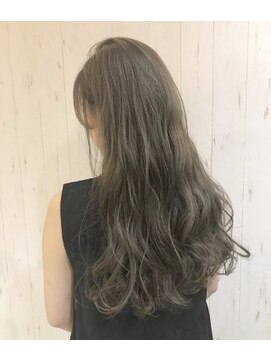 プライズ 池袋店(prize) 【prize池袋西口店】ハイライトイルミナカラー