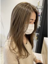 アテナ 六本松店(ATENA) 柔らかい透明感　シアーベージュ　外国人風カラー　ブリーチ