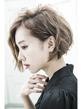 ミエル ヘア 新宿(miel hair) ホワイトミルクティー/ハイライトカラー/マロンベージュ