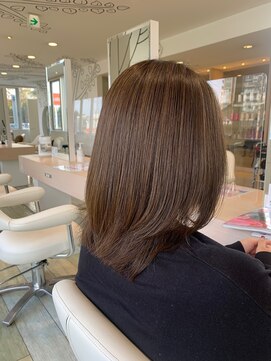 ヘアークラフト アニー 南郷18丁目店(HAIR CRAFT Annie) サラミディアムスタイル