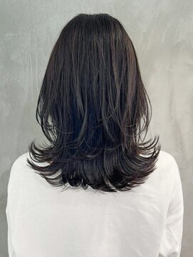 アイティーバイアルバム 藤沢店(IT by ALBUM) ワンカールレイヤー_グレージュカラーボブウルフ_ba400371