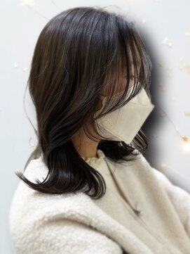 アルドーレ(Ardore) 顔周りにしっかりレイヤーを入れて小顔効果のあるカットを再現♪