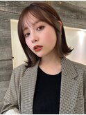 ベージュイヤリングカラーくびれボブ【肥田亜沙美】