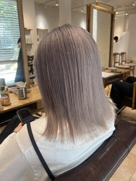 アマレット(Amaretto) ホワイトラベンダー