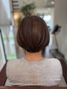 ガーデニア(Gardenia)の写真/艶と柔らかい手触りが格段にアップ◎パサつき、うねり、ダメージでお困りの方はぜひ一度ご相談ください◇