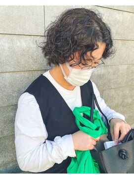 エミイ 鎌倉(eMii.) 髪質改善20代、30代、40代　くせ毛活かし