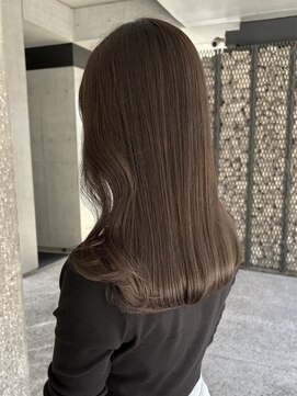 ローネス(LONESS) ブラウンベージュ/ロングレイヤー/シースルーバング