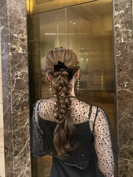 ジーナ 川崎(Zina) ツイン編み下ろし