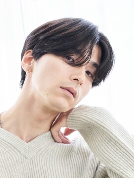 エリマ 横浜西口(elima) 横浜西口メンズセンターパート七三分けパートニュアンスパーマ