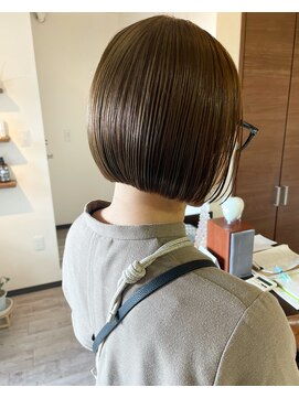 リュンヌ 門前仲町(lune) 切りっぱなしボブハイライトベージュカラーショートレイヤーロブ