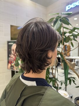 ピークアブー アヴェダ ギンザシックス(PEEK-A-BOO AVEDA GINZASIX) フレンチウルフ ショートパーマ ショートウルフカット