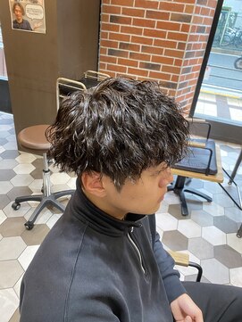シェノン オム 梅田(CHAINON HOMME) ツイストスパイラル/MEN'S HAIR