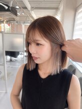ヘアデザイン ゴドバン(Hair Design Gdobant)&nbsp;切りっぱなしボブ×イヤリングカラー×ベージュ