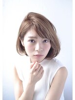 マウナ(Mauna)&nbsp;透明感☆グレージュ 耳掛け前下がりボブ【MAUNA 仙川ハルミチ】